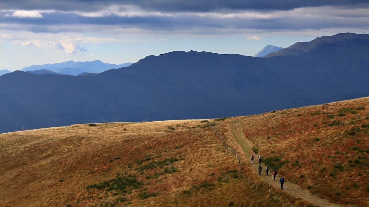 Autumn crossing of the Tuscan-Emilian Apennines · 15