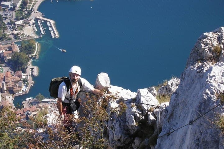 Cima SAT via dell'Amicizia · 10