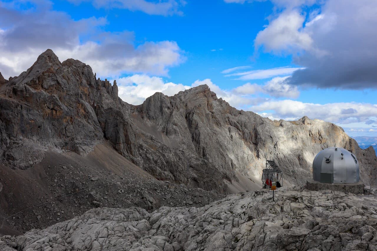 El Anillo de Picos: a Picos de Europa circuit · 19