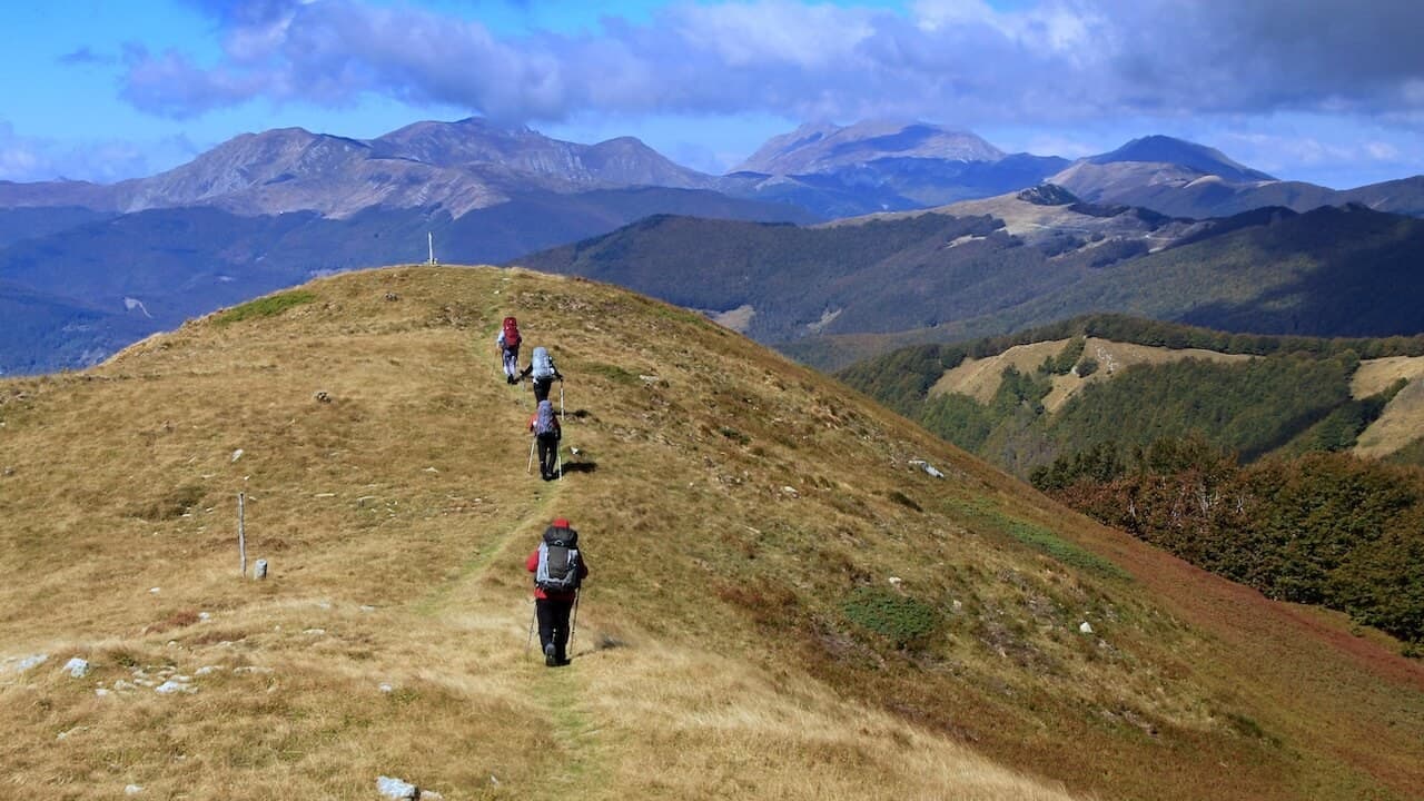 Autumn crossing of the Tuscan-Emilian Apennines · 7