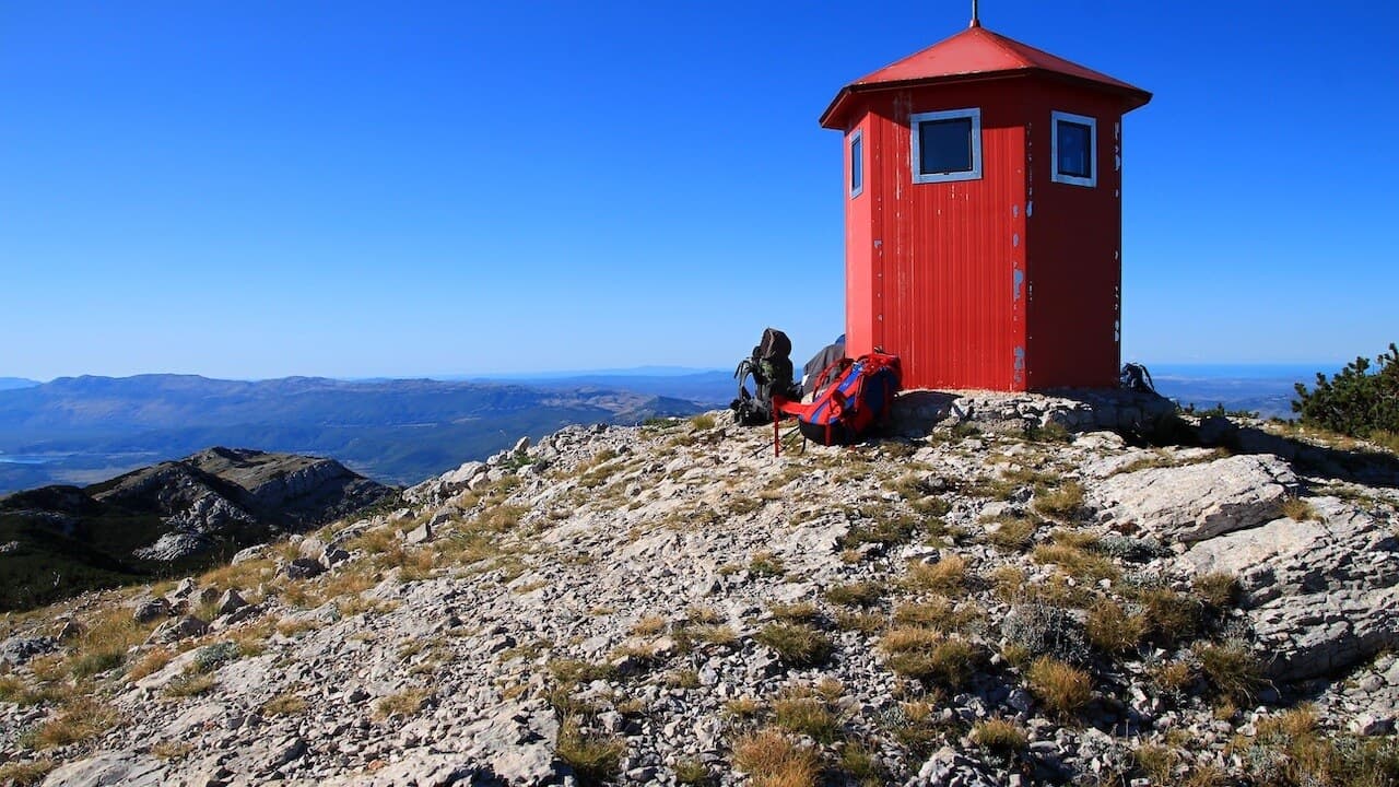 Crossing the Dinara mountains · 16