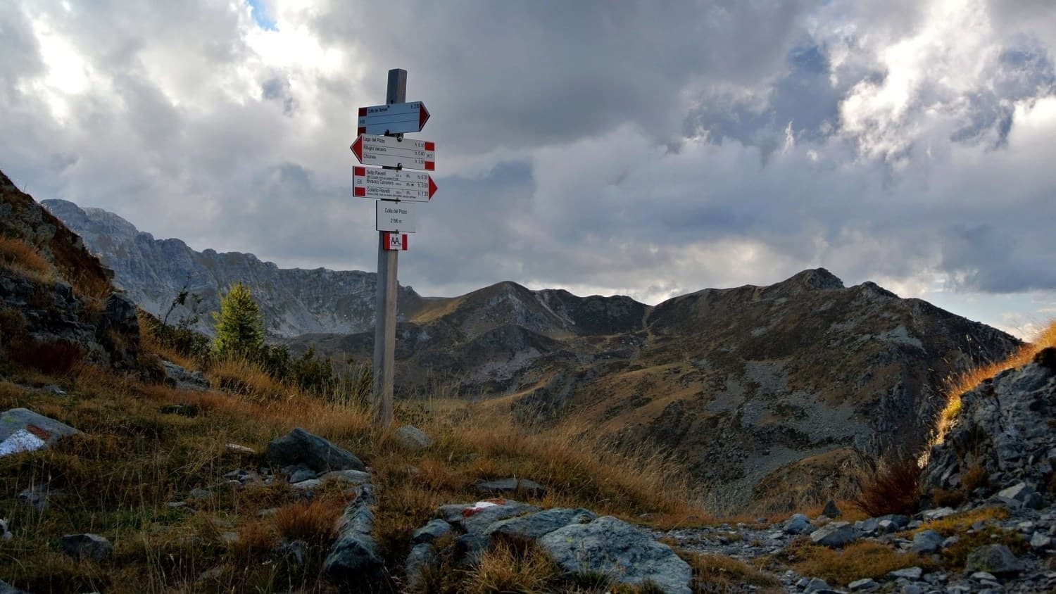 The Crown of the Ligurian Alps · 14