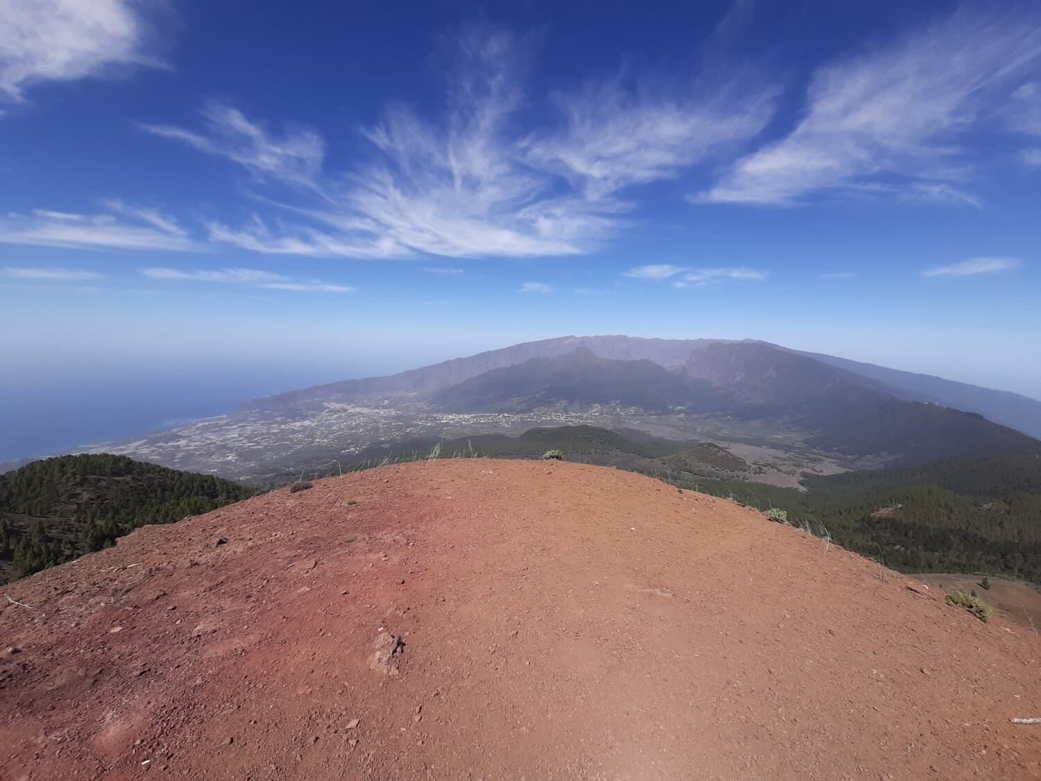 La Palma: Ruta de los Volcanes to the ocean · 14