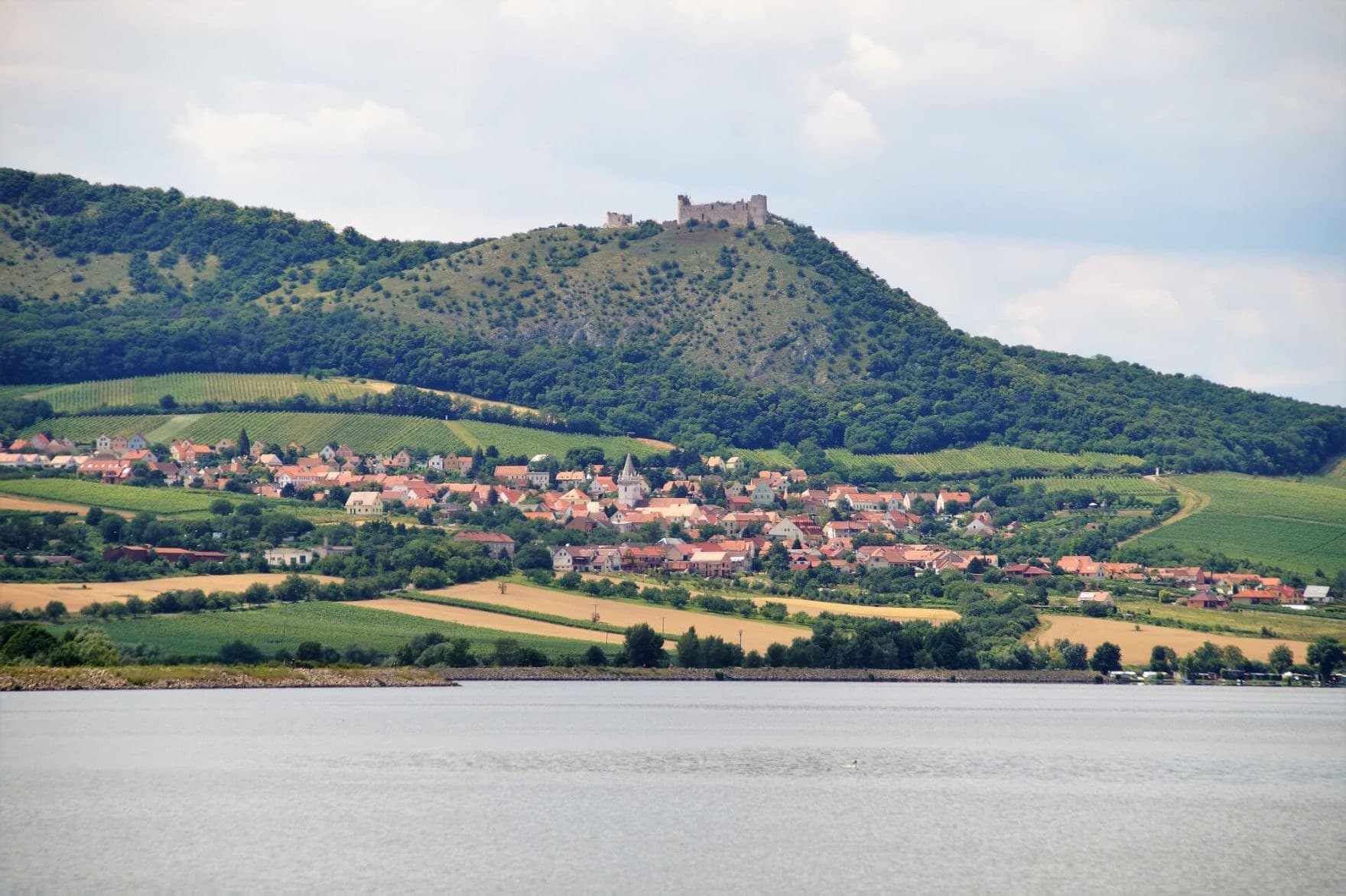 Across Pálava: Popice to Mikulov · 10