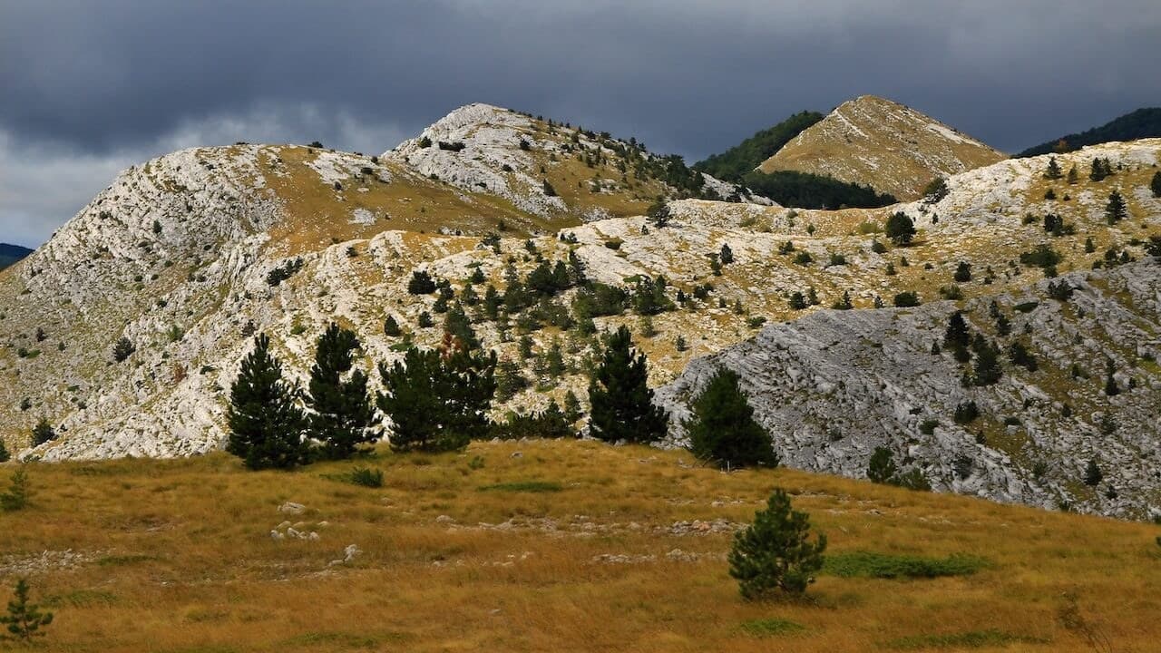Crossing the Dinara mountains · 9