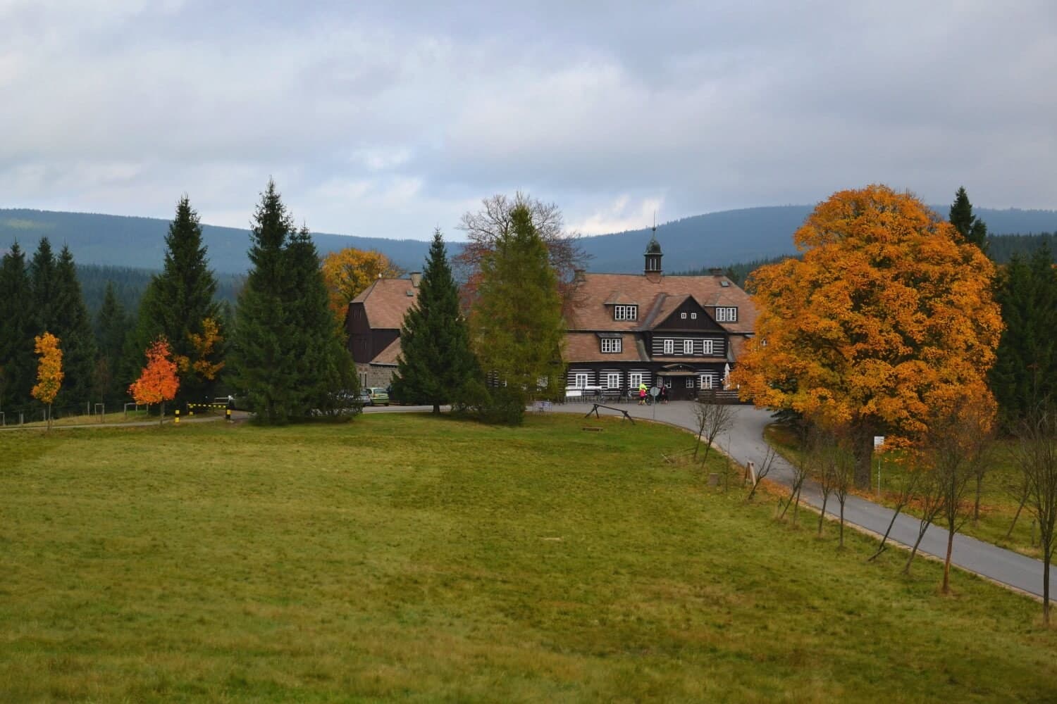 Crossing the Jizera Mountains · 9