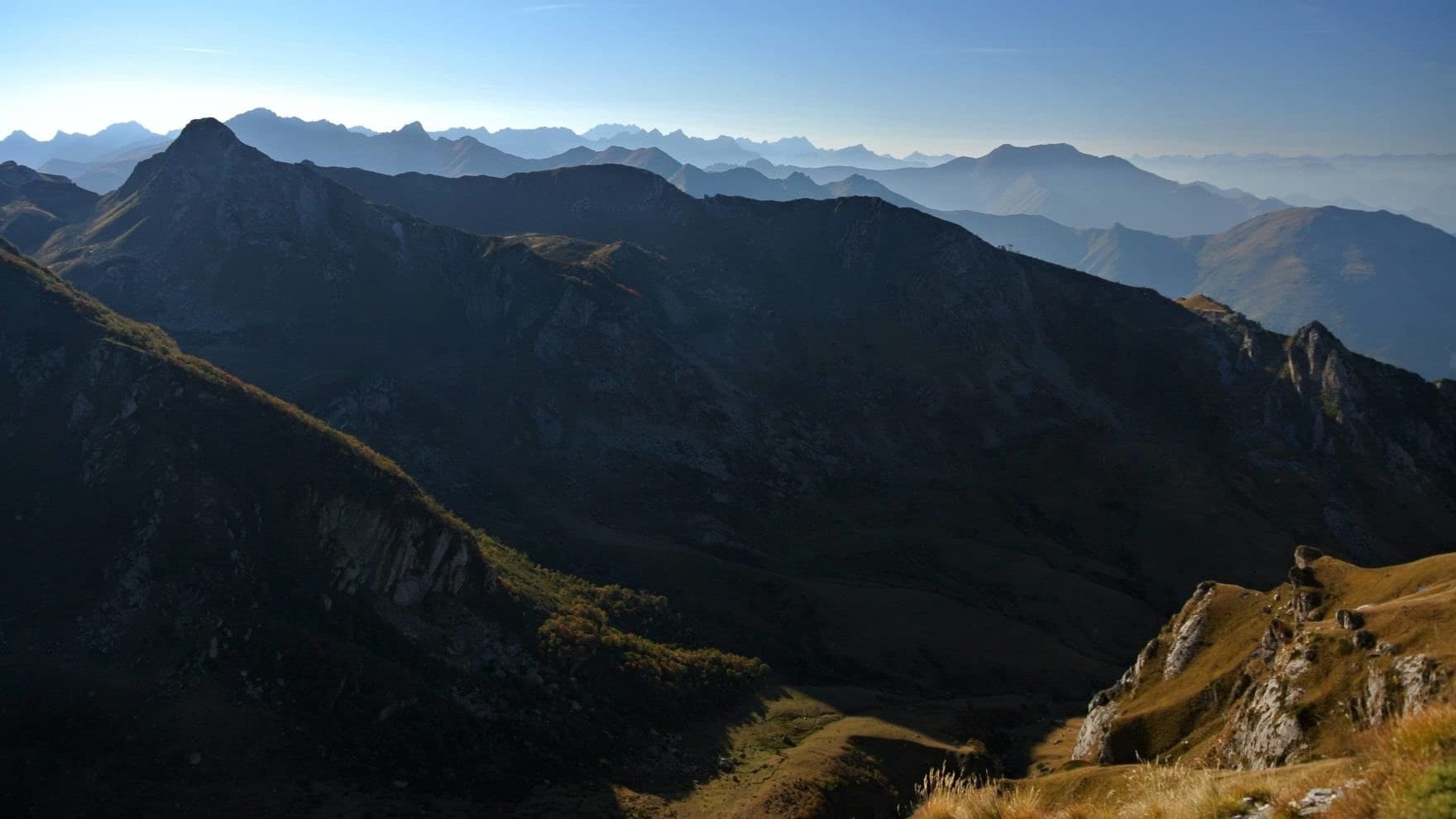 The Crown of the Ligurian Alps · 16