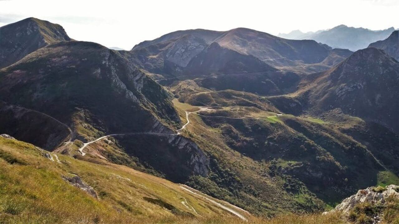 Across remote Mercantour mountain passes · 5