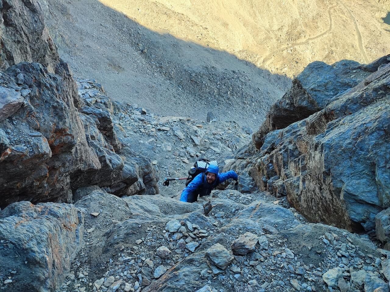 Sierra Nevada: From Desert to High Ridges · 4