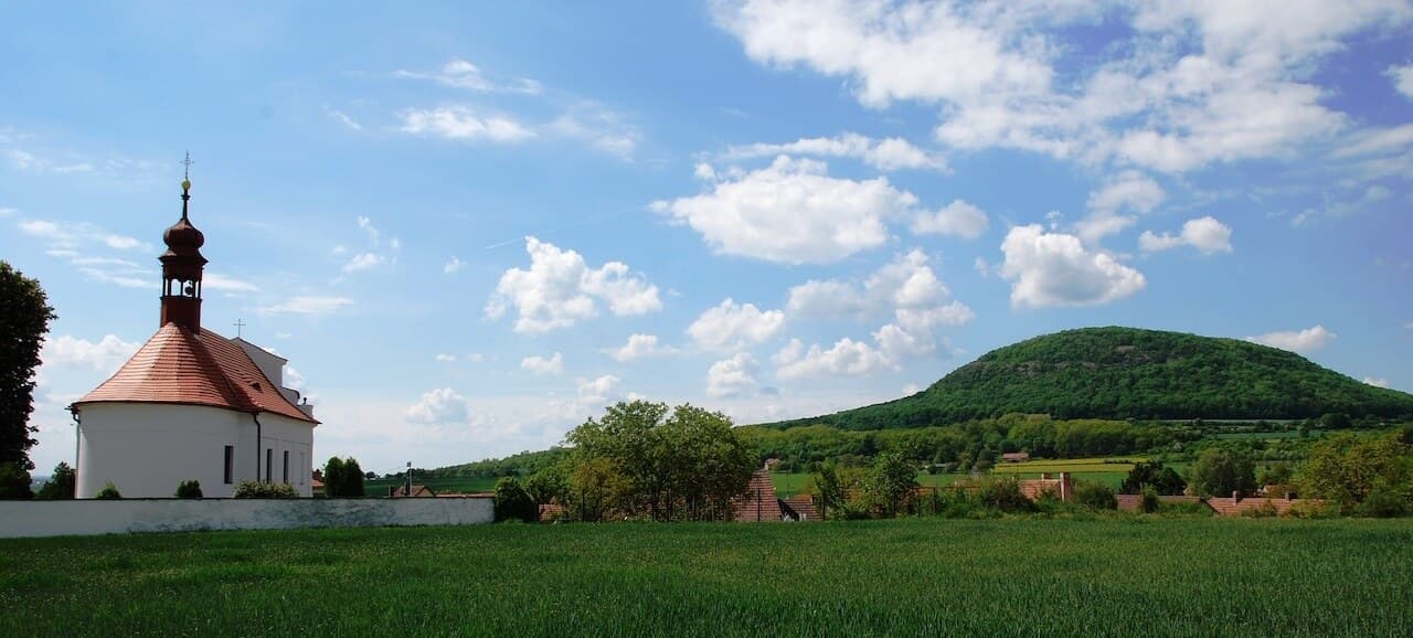 The Blaník–Říp pilgrimage · 11
